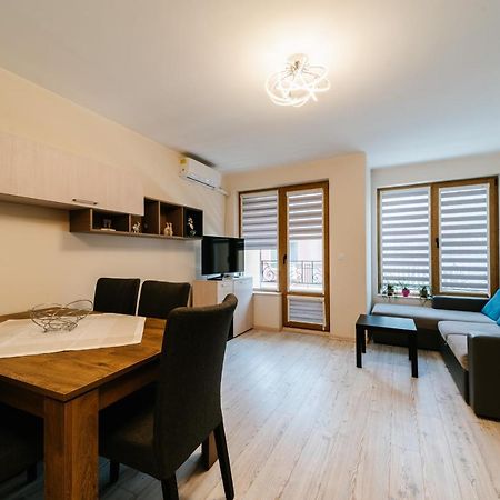 Апартамент За Гости Веси Burgas Exterior foto